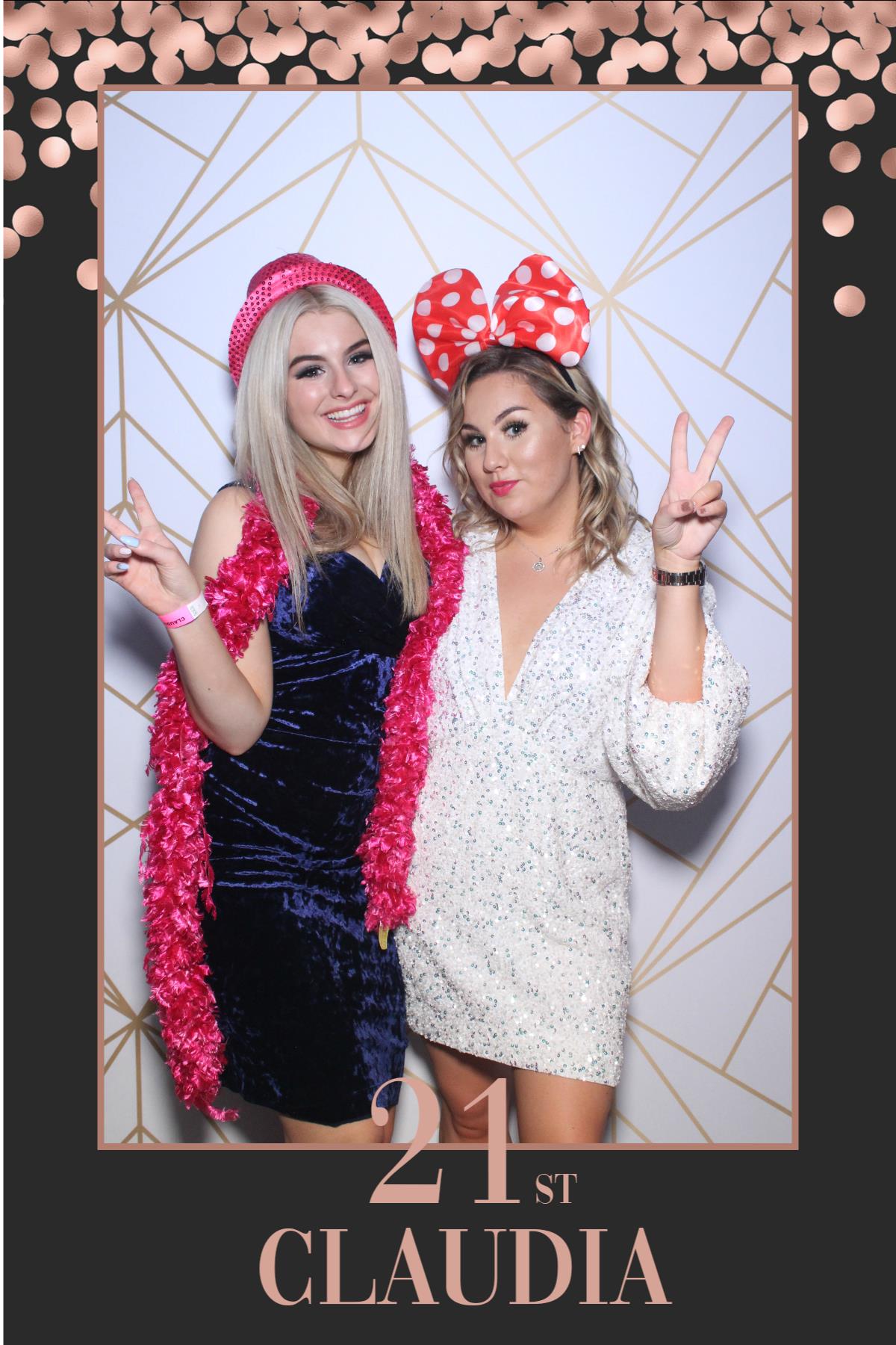 Claudia's 21st  | View more photos from the event at gallery.magicimages.uk/u/MagicImages/Claudias-21st